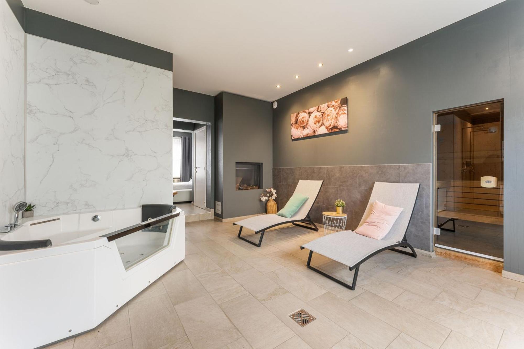 The Rose Suites Bruges Extérieur photo