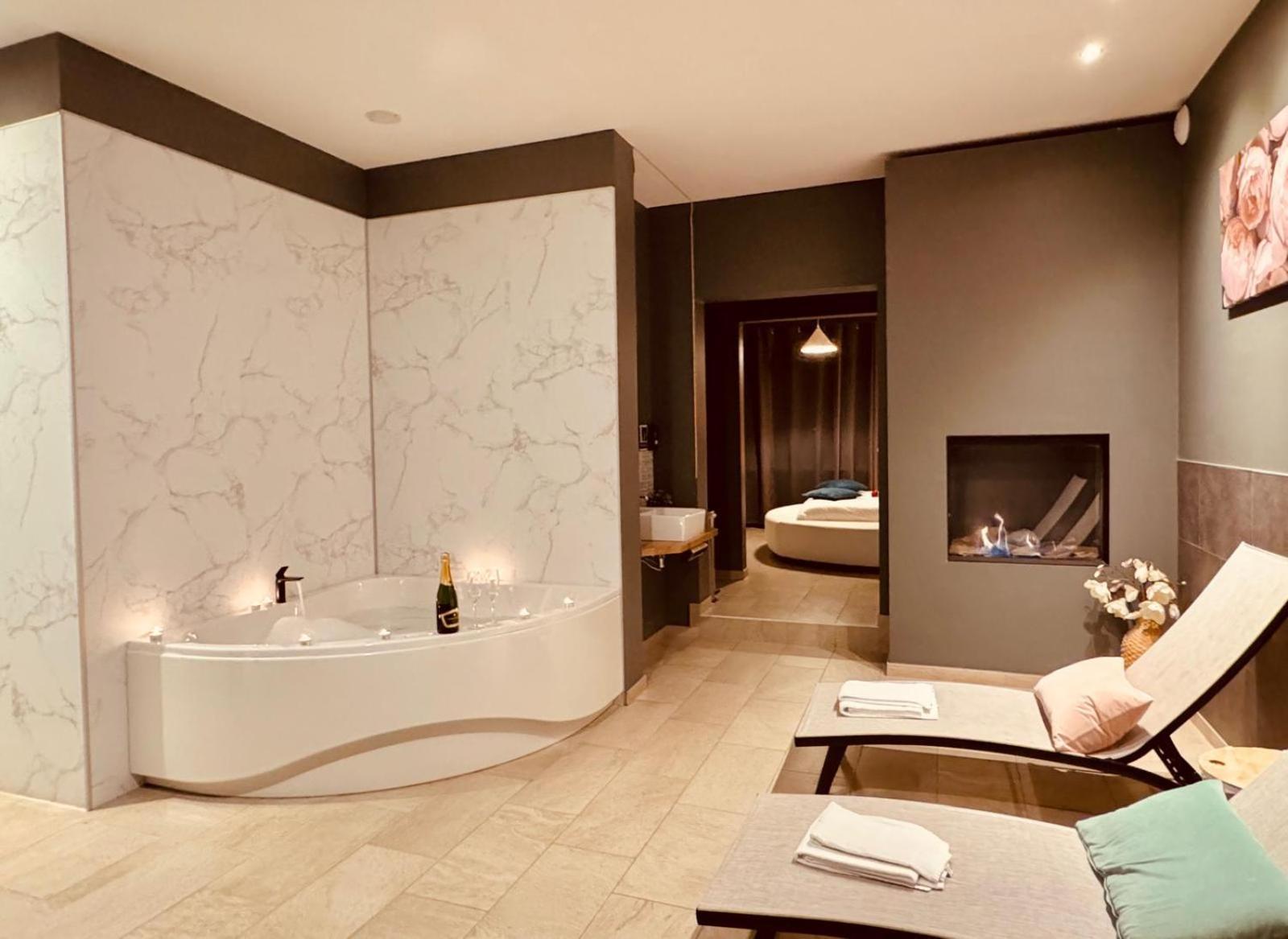 The Rose Suites Bruges Extérieur photo