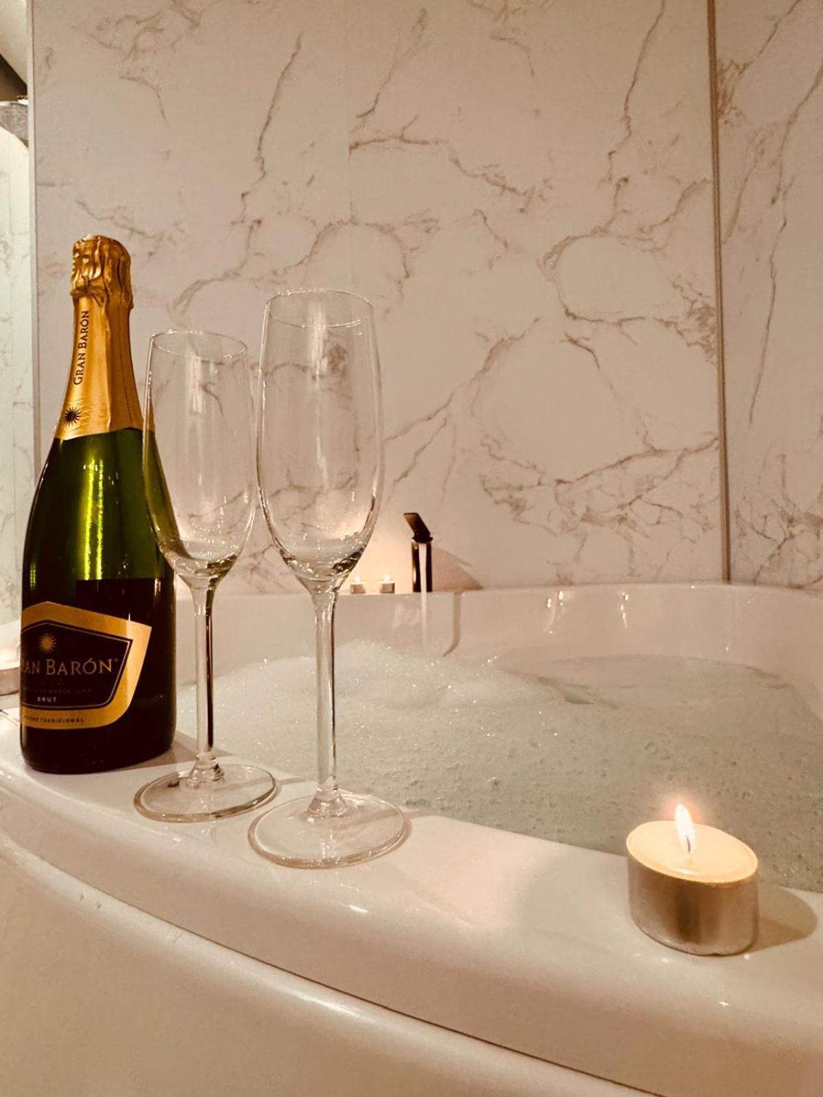 The Rose Suites Bruges Extérieur photo