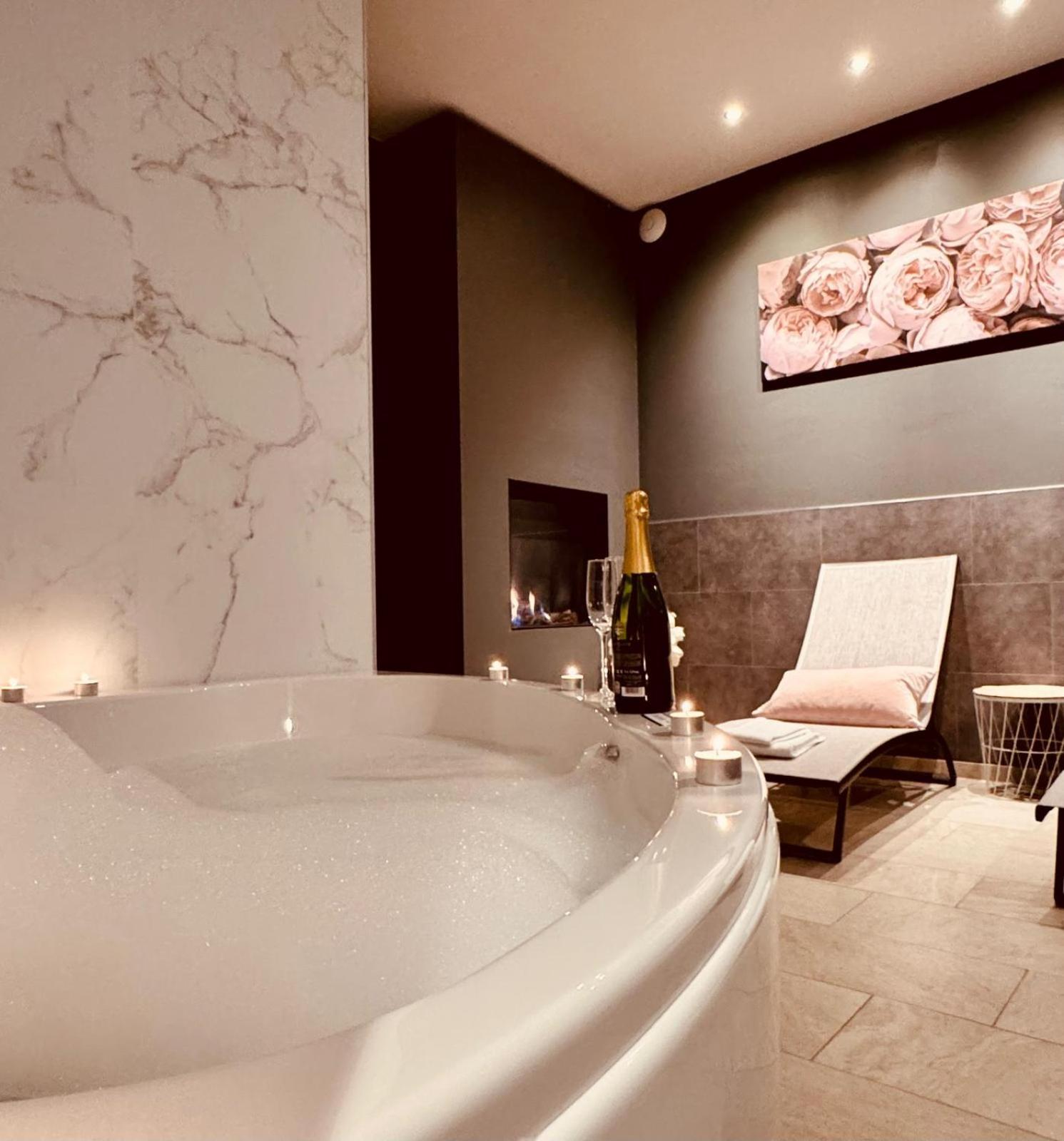 The Rose Suites Bruges Extérieur photo